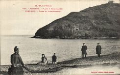 CPA Portbou Playe there Embarcadero Fisherman