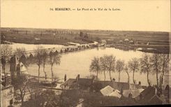 CPA Beaugency Le bridge and the Loire Valley
