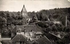 Alrededores de CPA de la plata de niquel en la arena hueco de Geroge del hotel de Gargilesse