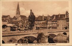 Plata de niquel de CPA en el puente viejo de la Creuse Le y el ahorrador del St de la iglesia