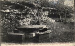 CPA Grignan Rochecourbiere the table and the cave place illustrates by the presence of Mrs  de Sevigne
