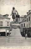 CPA Bernay Statue de Jacques Daviel