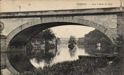 CPA Vernon Under the arch of the bridge