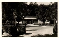 CPSM Barbazan thermal Park the casino and its splendid terrace