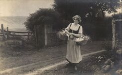 CPA Fantaisie Camille Bellanger Jeune fermiere