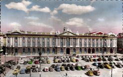 Toulouse - Facade du Capitole - Hotel de Ville - CPA 