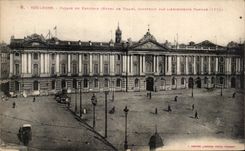 Toulouse - Facade du Capitole - CPA 