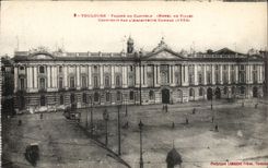 CPA Toulouse Place du Capitole Hotel de ville Cammas