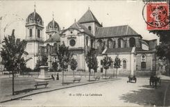 Dax - La Cathedrale - CPA 