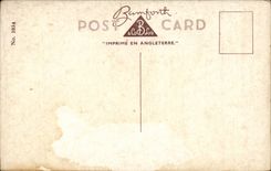 Humour - Illustration - Don't you think her bottom needs some as well - CPA 