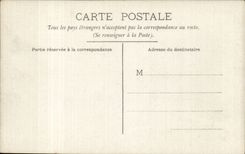 Traje verdadero del folklore de los ninos de la foto