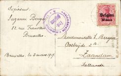 El traje verdadero de la muchacha de Enfant de la foto estampa la ocupacion de Belgica