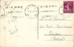 CPA Dieppe Arrival of the steamer Paris