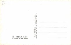 Fecamp el playa y embarcaderos - CPA