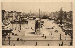 Le Havre - vista del anuncio publicitario del lavabo - el monumento de la guerra - CPA