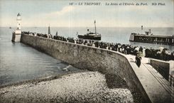 CPA Treport el embarcadero y el entrar del puerto