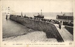 CPA Treport el embarcadero y el entrar del puerto