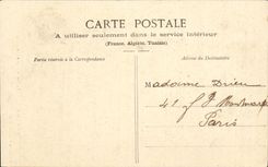 Castillo de CPA de la corte de Busagny el arbol de castana grande