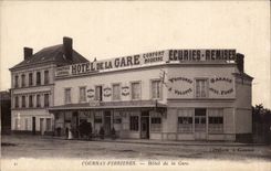 CPA Gournay Tool bags Hotel of the station