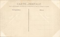 El ejercito de CPA Militaria maniobra despues de los dragones del combate en la placa