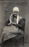 Folklore - Costumes - the Vendee Mortagnaise an Old woman - CPA