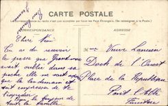 CPA Folklore Costume Young girl of Baud Le large costume of festival