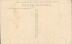 El subir de los tanques del tanque de CPA Militaria de rocas formidables