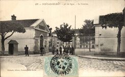 CPA Fontainebleau 46eme of line the Militaria barracks