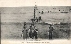 CPA La Baule the hour of the bath