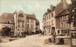 CPA Digs Crocq the place of the war memorial