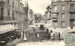 CPA Seas on Sea the avenue of the station