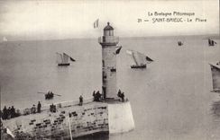 CPA Saint Brieuc Le Lighthouse headlight