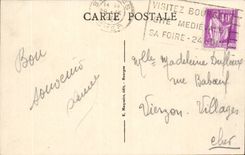 Jardin de CPA Bourges de Fichaux cercano la terraza