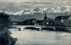 CPA Grenoble Bridge of the hospital and the Alps