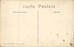 Castillo de CPA de Pierrefonds visto del camino de Compiegne