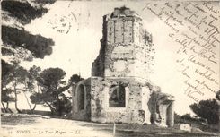 CPA Nimes la torre de Magne