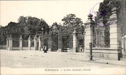 CPA Bordeaux Le park of Bordeaux Entering