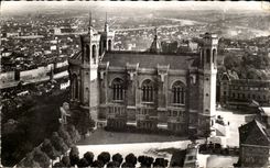 CPSM Lyon the basilica of Fourviere seen of the metal tower