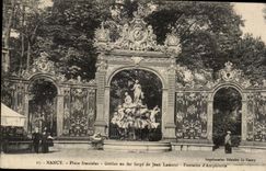 CPA Nancy Place Stanislas Grilles en fer forge de Jean Lamour Fontaine d Amphitrite