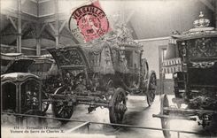 CPA Versailles Voiture du sacre de Charles X