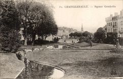 Chatellerault - Square Gambetta CPA 