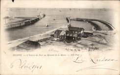 Dieppe - entrada del puerto - CPA