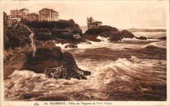 Biarritz - Effet de Vagues au Port Vieux - CPA 