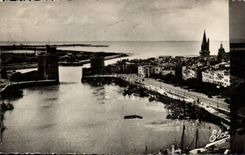 La Rochelle - vista del puerto - CPA