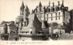 Loaches - the Royal Castle - CPA