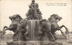 CPA Lyon Fountain Bartholdi erigee in 1892 Horse Horse Horses
