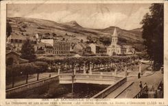 CPA Bourboule the Dordogne and quays towards church At the center left the hamper Ordanche