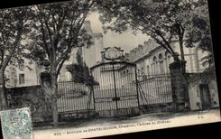 CPA Surroundings of Chatelguyon Chazeron Entering of the castle