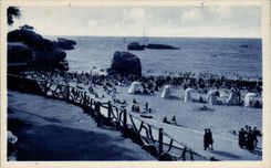CPA Biarritz Les rochers de la grande plage