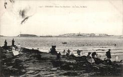 CPA Dinard In the rocks With far St Malo